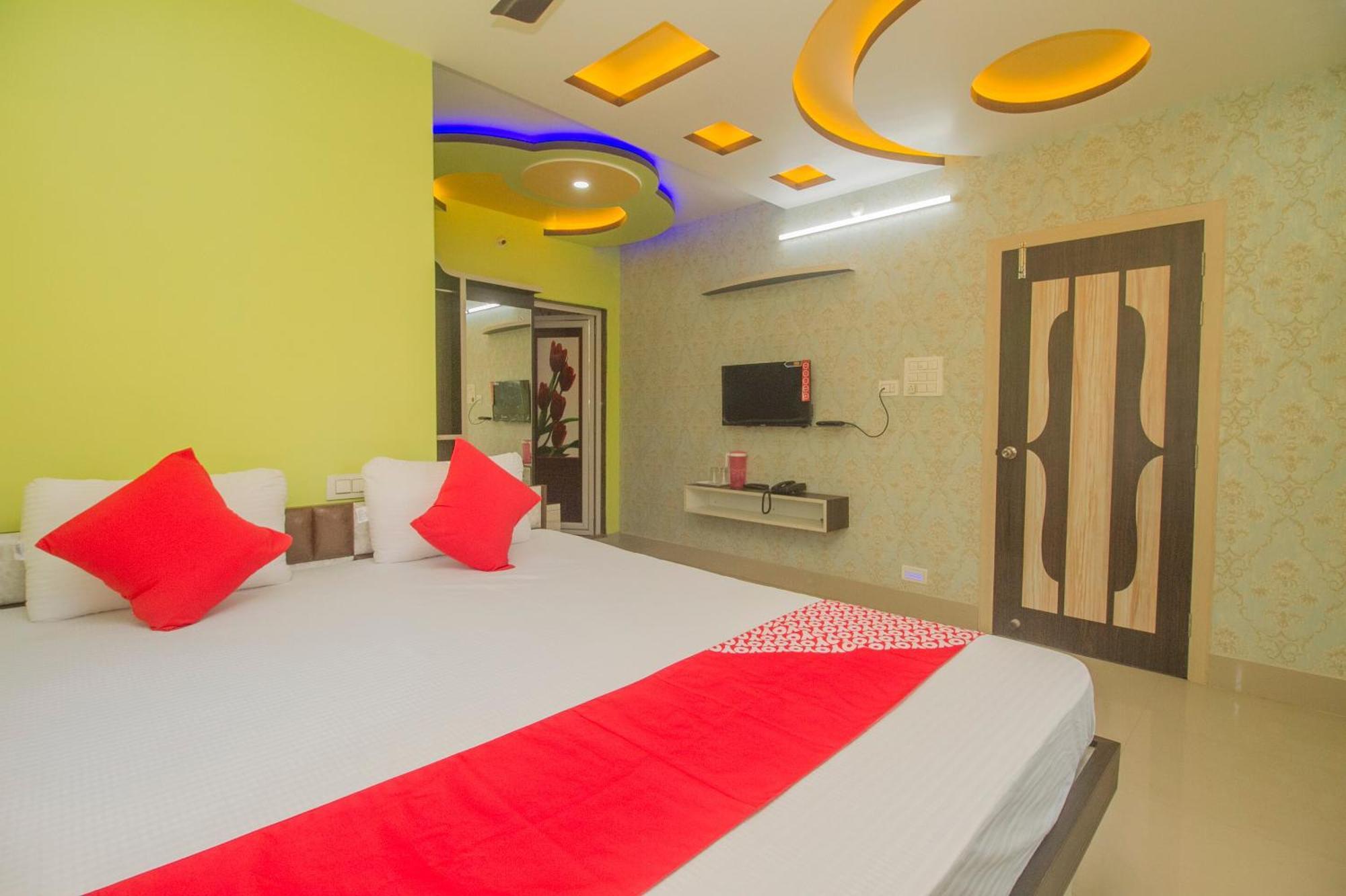 Super Hotel O Kalpana Residency Inn สิริกุรี ภายนอก รูปภาพ